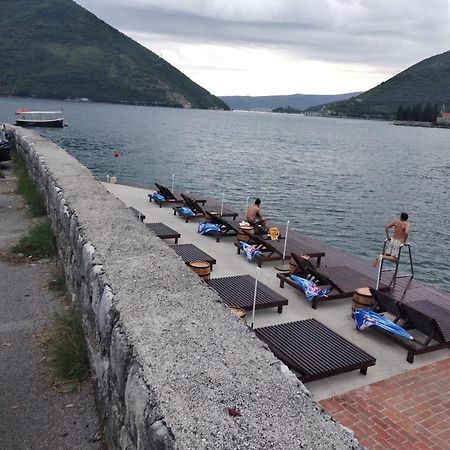 Old House Perast Apartment Exterior foto