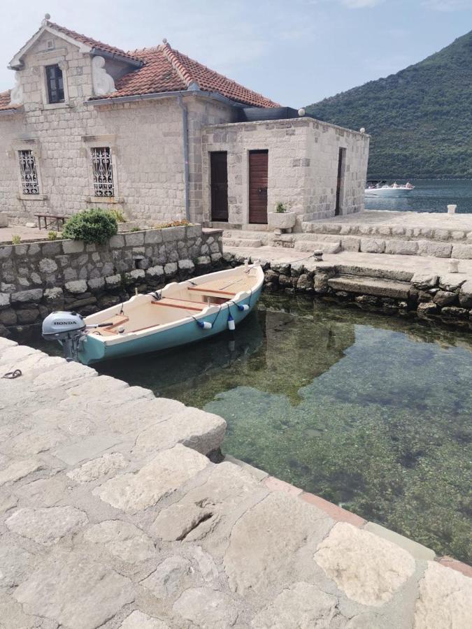 Old House Perast Apartment Exterior foto