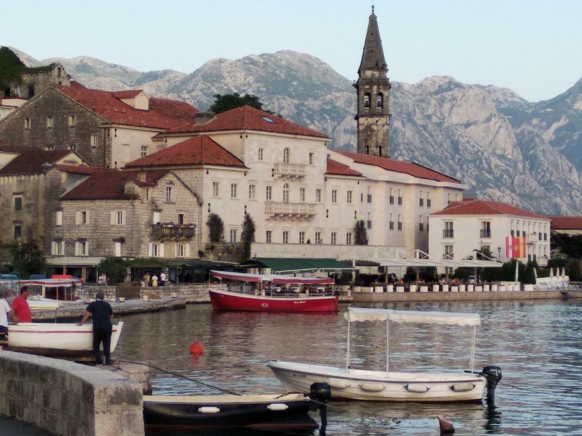 Old House Perast Apartment Exterior foto