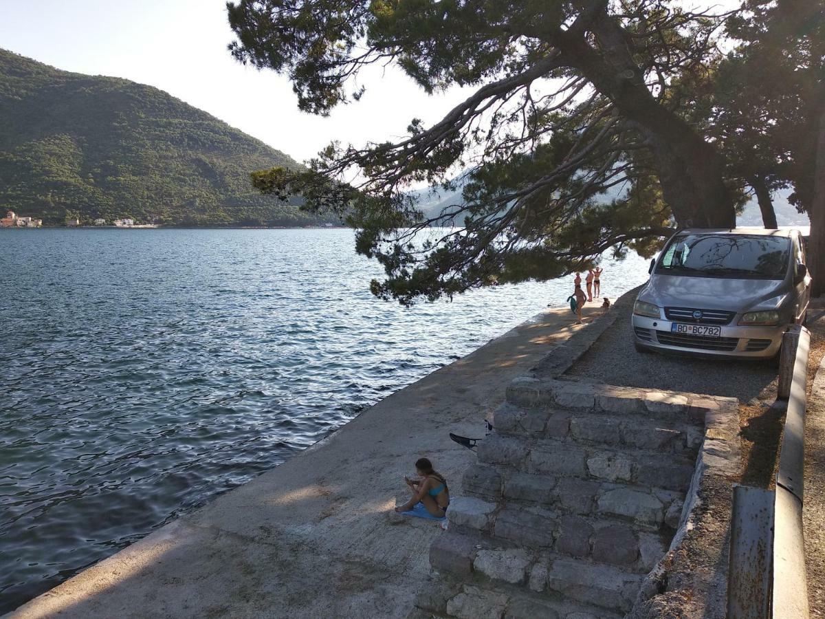 Old House Perast Apartment Exterior foto